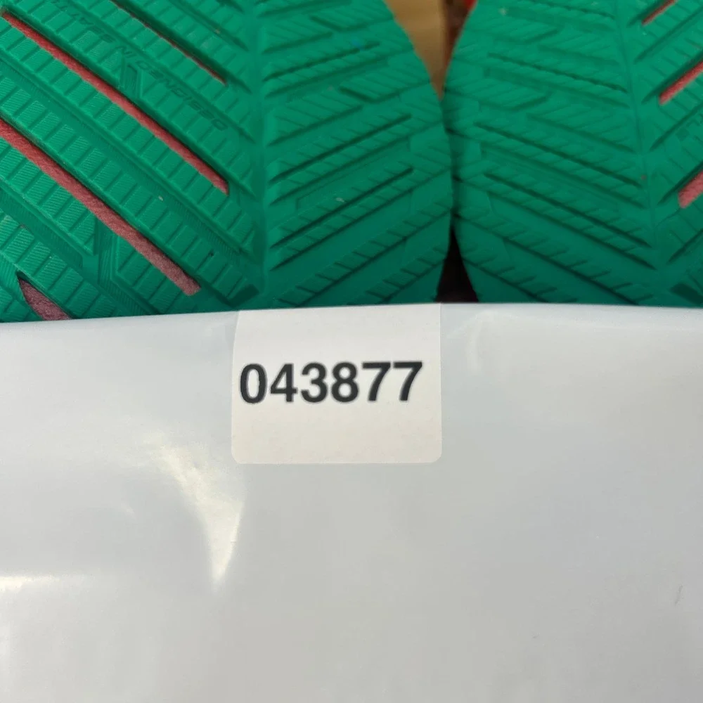 Brooks excellent used